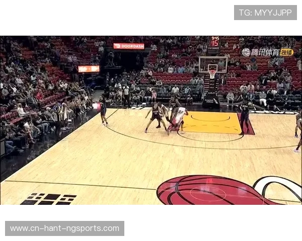 魔术主场激战热火全场鏖战四节新星崛起引爆全场激情