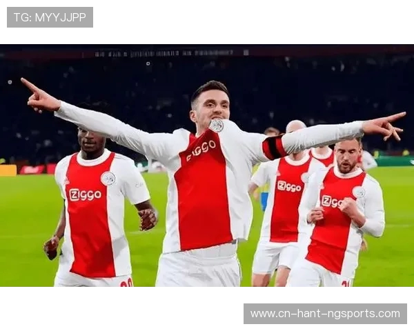 阿贾克斯强势出击挑战豪门对决精彩纷呈争夺欧战资格新机遇