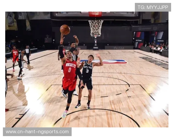 太阳与雄鹿激战连场 双方全力争夺季后赛席位终极较量