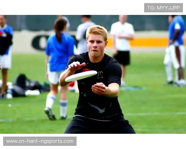 武汉飞盘队在全国耐力排行榜中荣登第七名展现出色竞技实力与团队精神