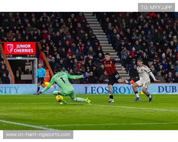 以利物浦为核心探讨英格兰足球文化的独特魅力与全球影响力 以利物浦为核心探讨英格兰足球文化的独特魅力与全球影响力