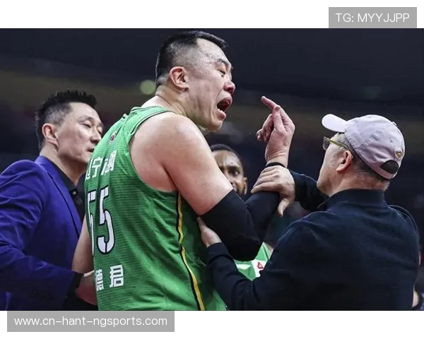 普雷斯顿与布城激战正酣精彩对决引发球迷热议 普雷斯顿与布城激战正酣精彩对决引发球迷热议